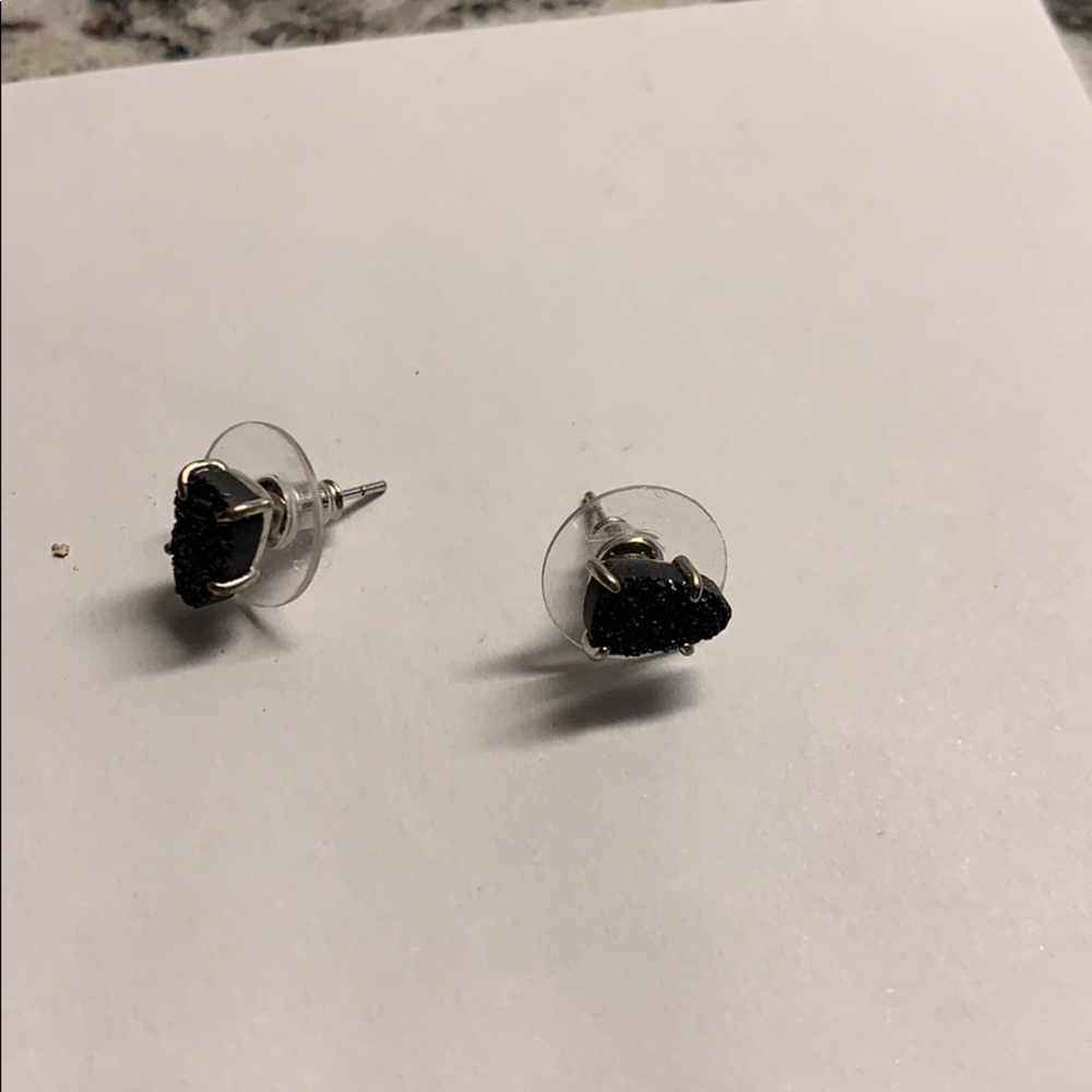 Kendra Scott SMALL studs